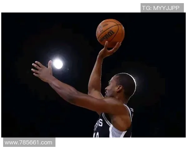 2019年1月13日NBA精彩对决雷霆与马刺的激烈碰撞回顾