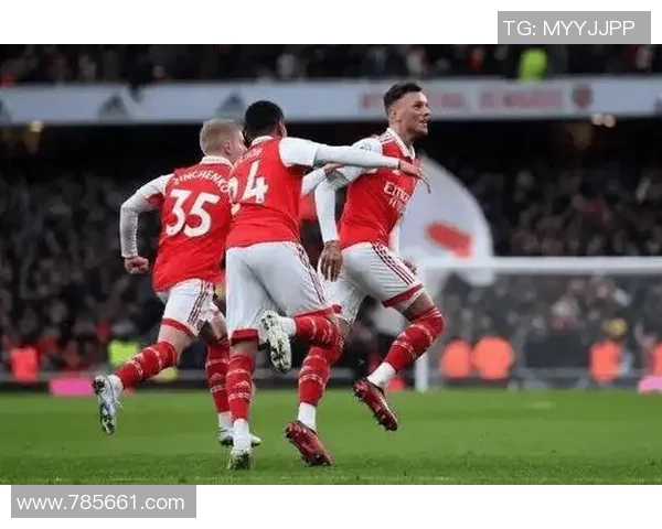 红魔觉悟奏响进攻序曲 曼联客场大胜狼队止颓势